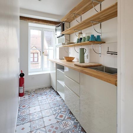 Maison D'Hotes Et Bien-Etre Ahimsa Verrières-le-Buisson Esterno foto
