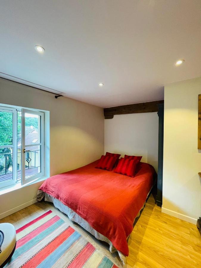 Maison D'Hotes Et Bien-Etre Ahimsa Verrières-le-Buisson Esterno foto