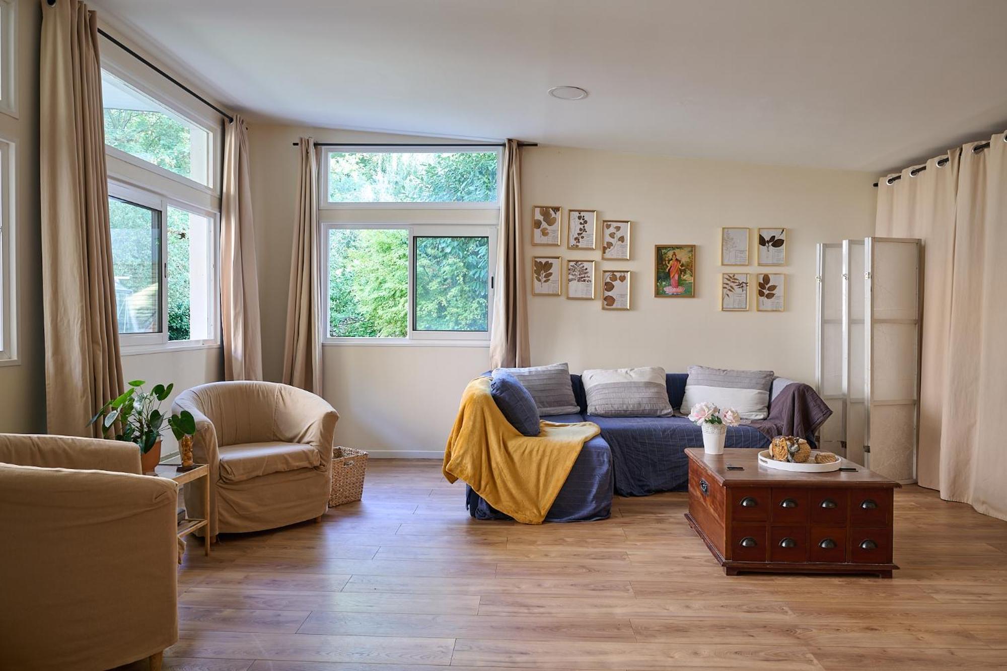 Maison D'Hotes Et Bien-Etre Ahimsa Verrières-le-Buisson Esterno foto