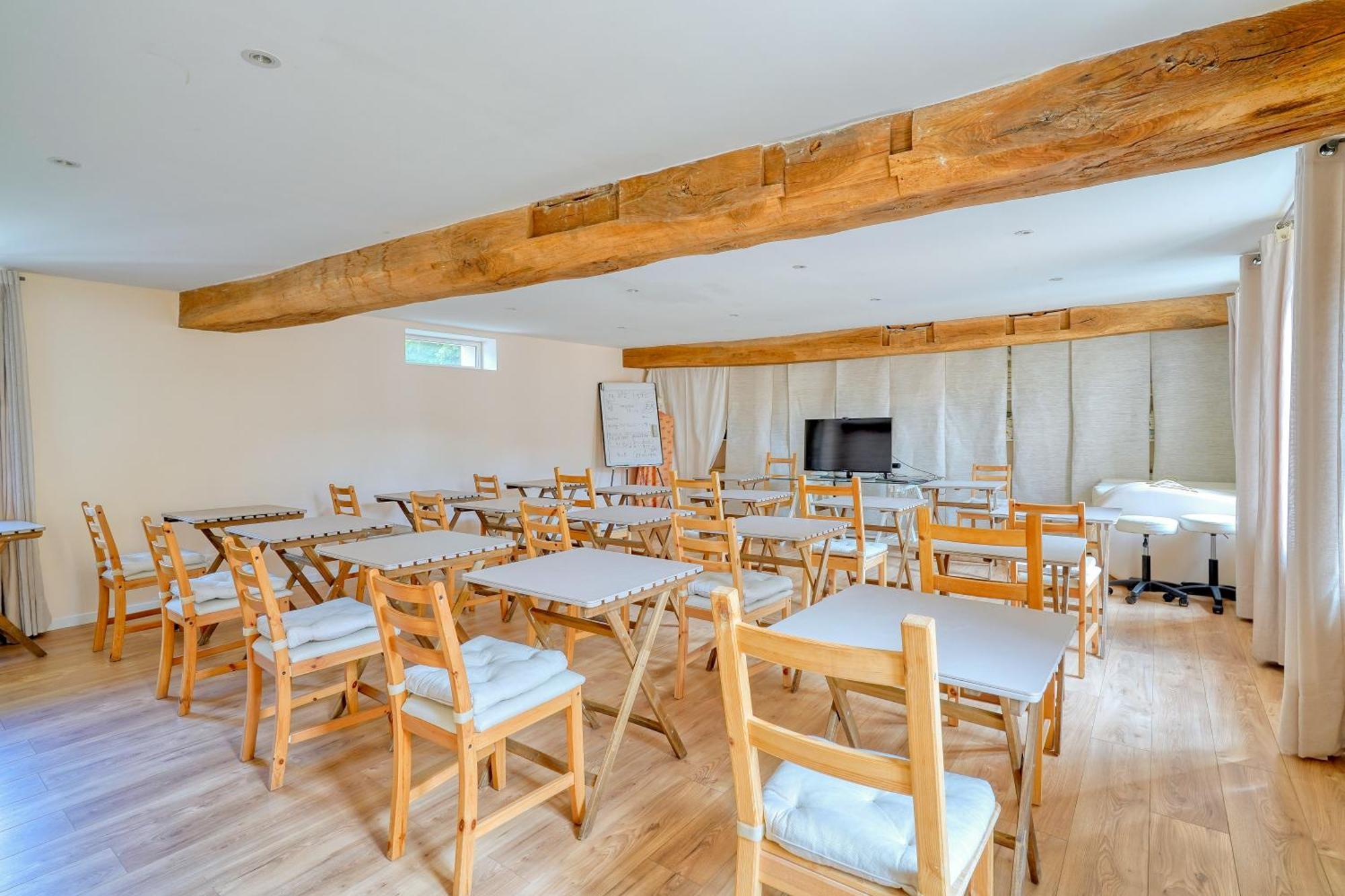 Maison D'Hotes Et Bien-Etre Ahimsa Verrières-le-Buisson Esterno foto